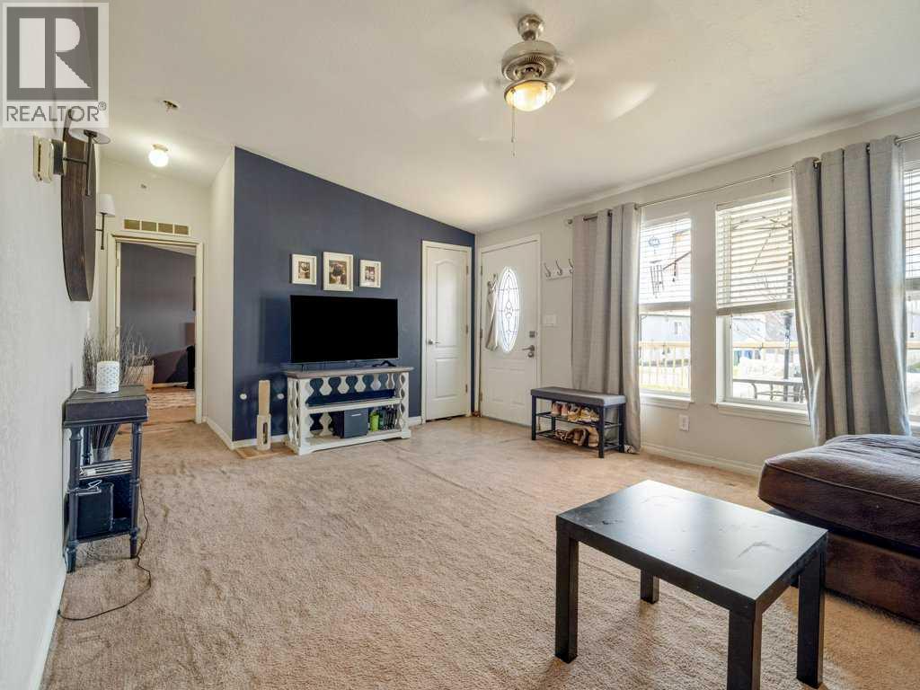 509 Station Street Property Photo 8