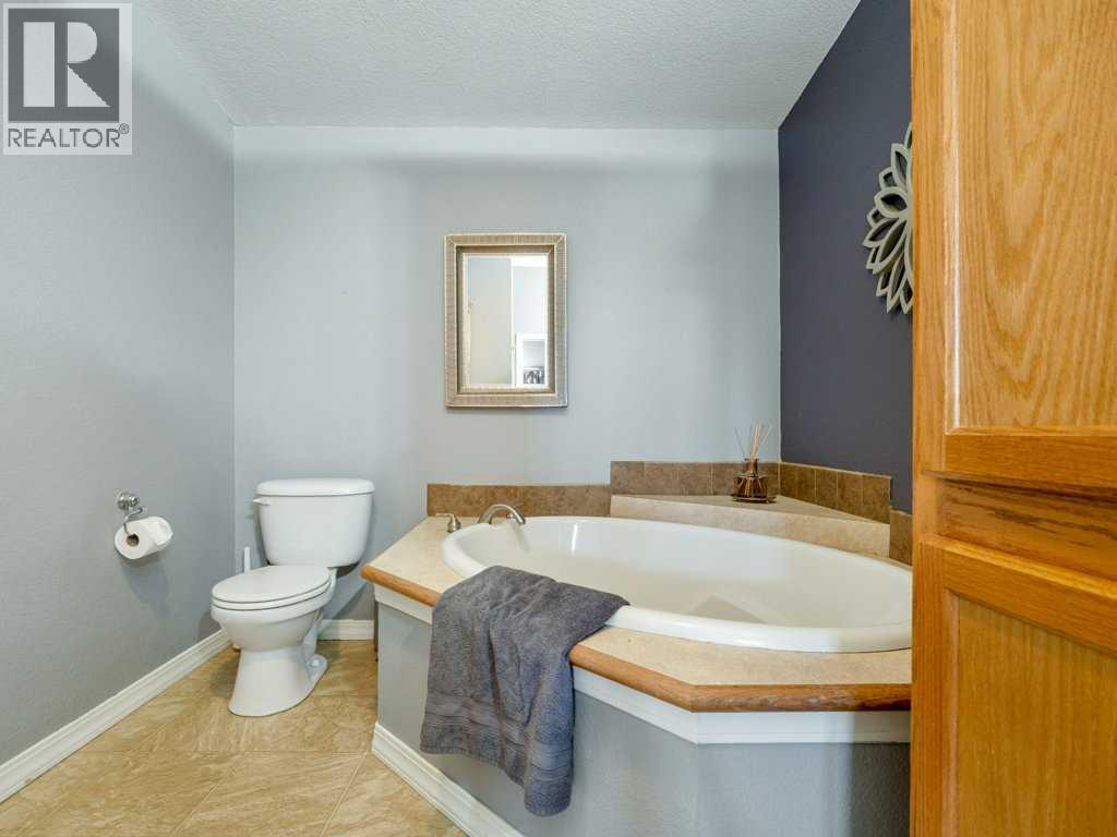 509 Station Street Property Photo 15