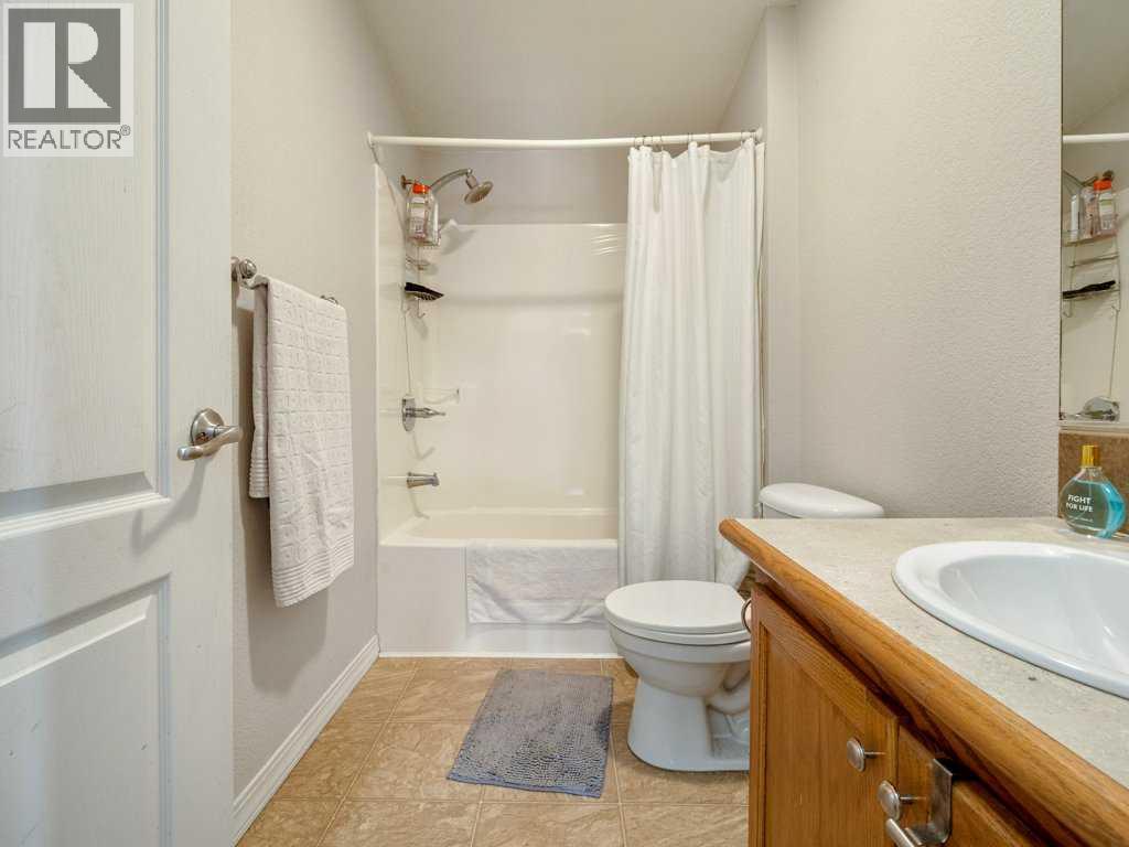 509 Station Street Property Photo 25