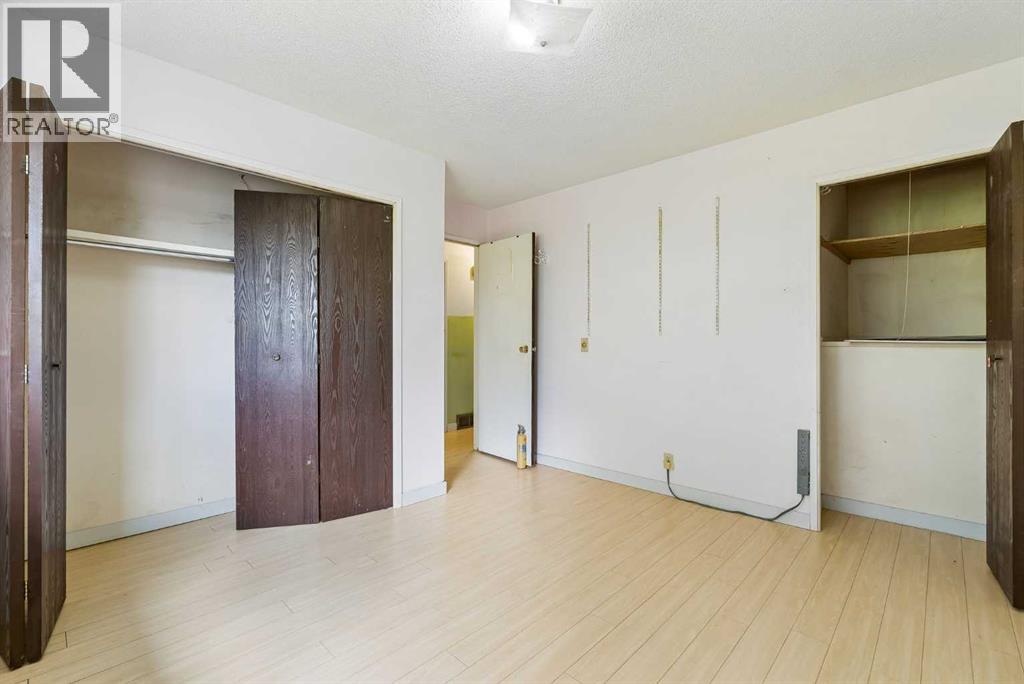 189 Whitaker Close Ne Property Photo 9