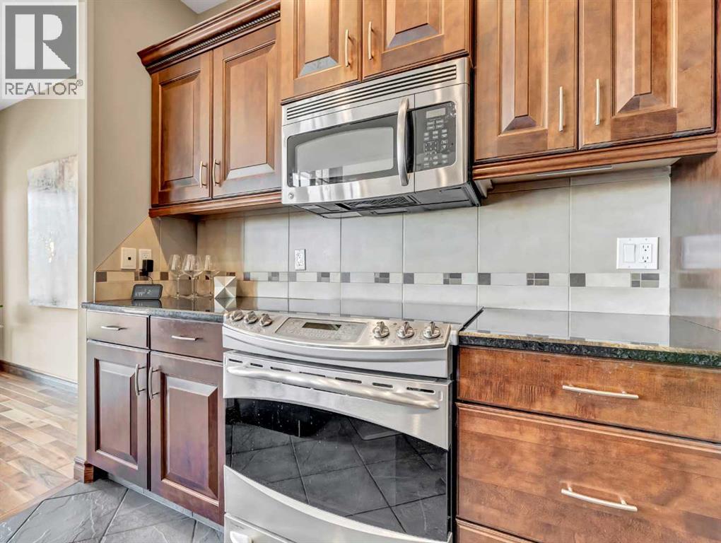 16 Palisades Mews Ne Property Photo 16