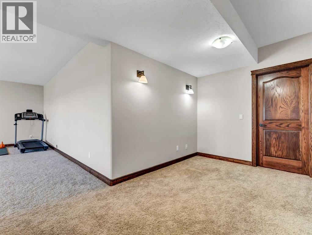 16 Palisades Mews Ne Property Photo 22