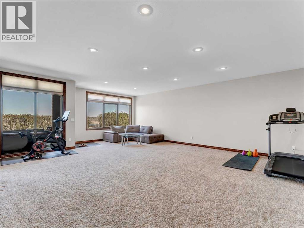 16 Palisades Mews Ne Property Photo 23
