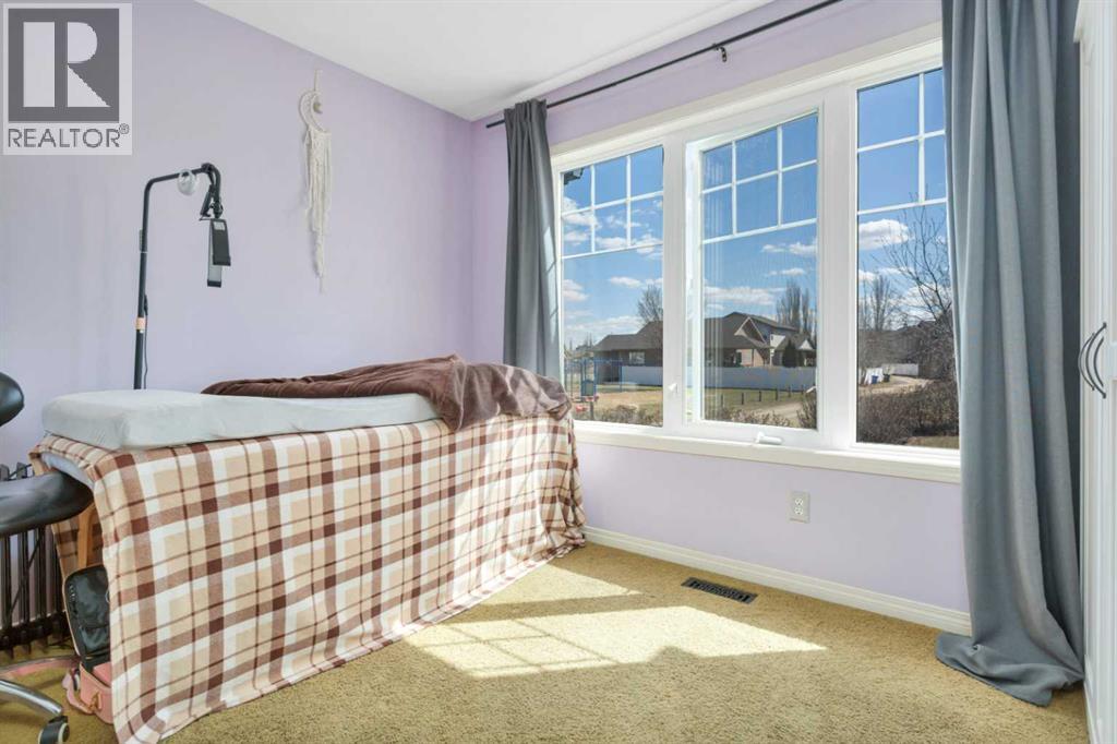 100 Wade Close Property Photo 22