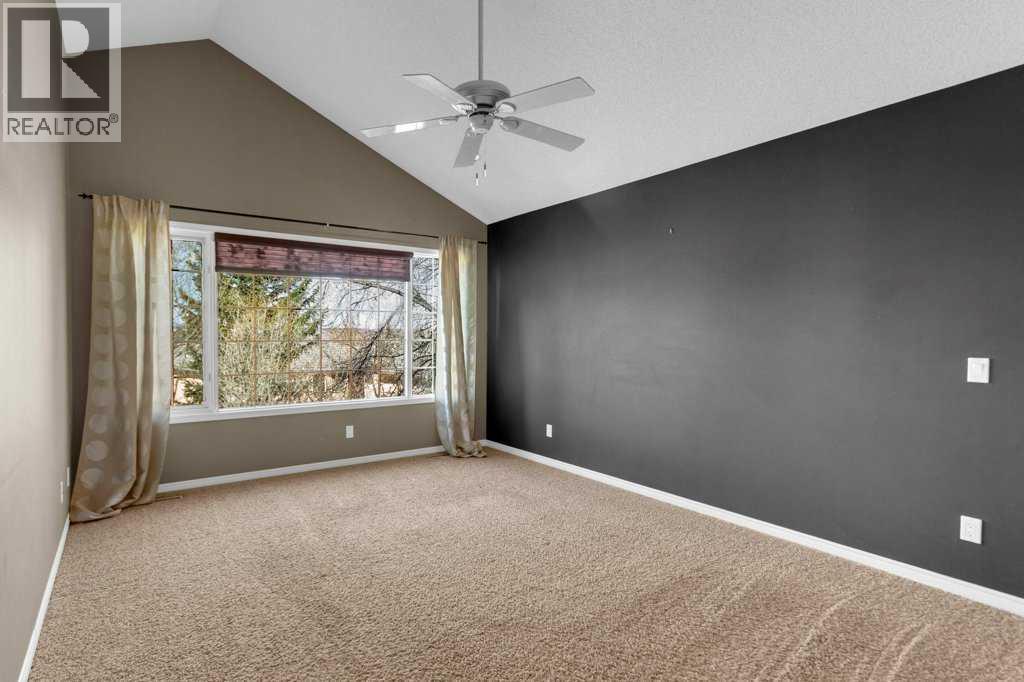 63 Mt Assiniboine Circle Se Property Photo 16