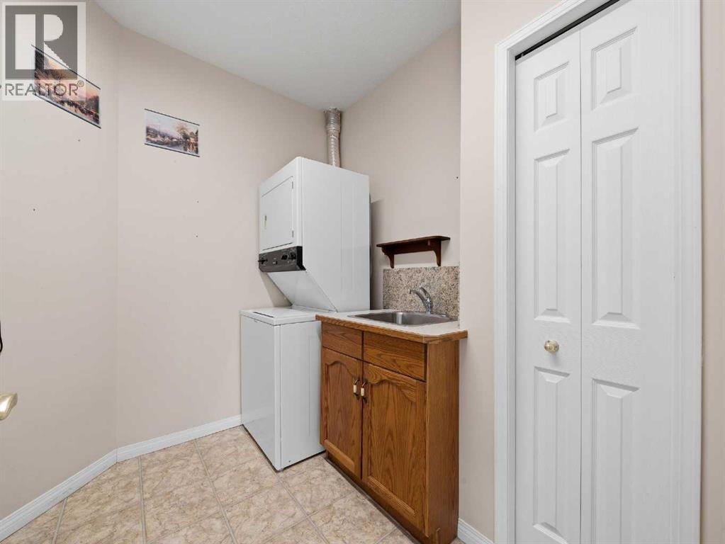 14645 6 Street Southwest Property Photo 29