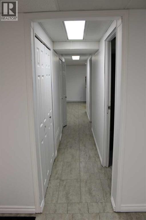 143078 15 Avenue W Property Photo 7
