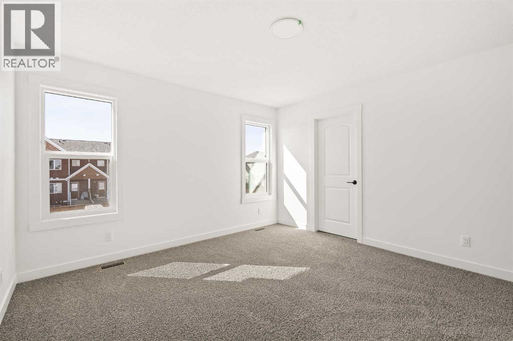 1133 Chinook Gate Bay Sw Property Photo 34
