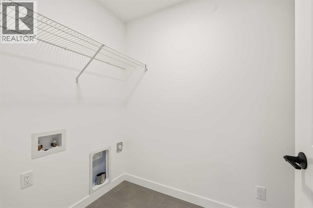 1133 Chinook Gate Bay Sw Property Photo 44