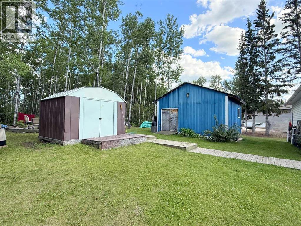 660022 Range Road 225.5 Property Photo 2