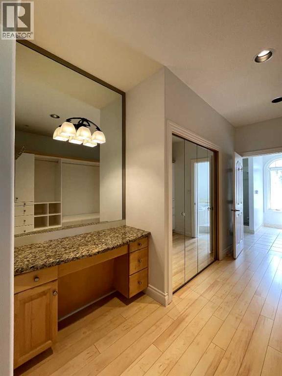 5 Caribou Close Property Photo 16