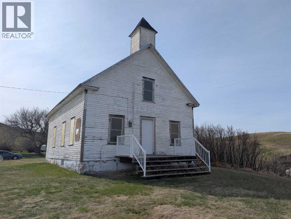 404 Hillside Avenue Property Photo 4