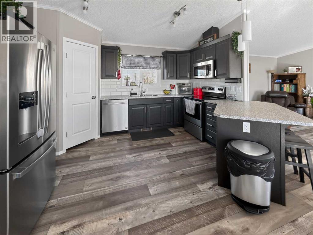 Blumenort Road Property Photo 5