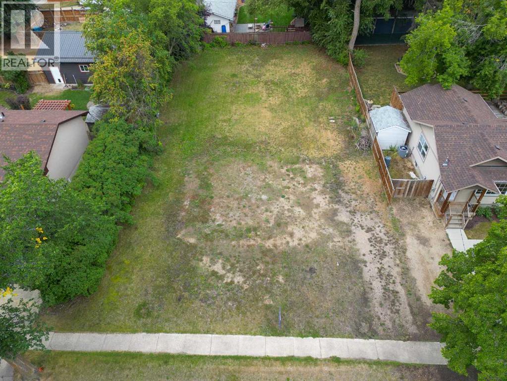 3512 43 Avenue Property Photo 7