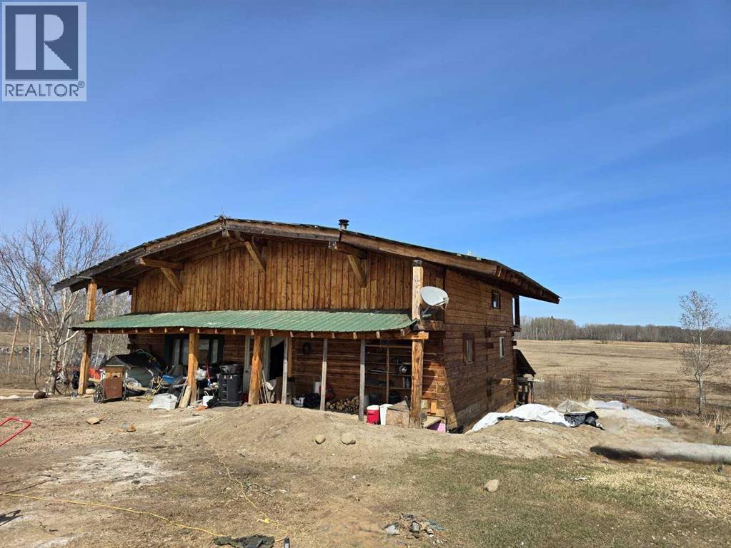 245012 Highway 737 Property Photo 1