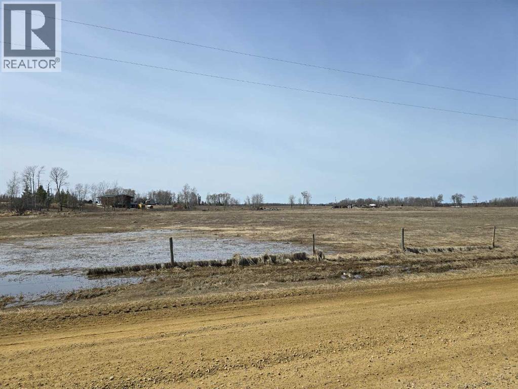 245012 Highway 737 Property Photo 6