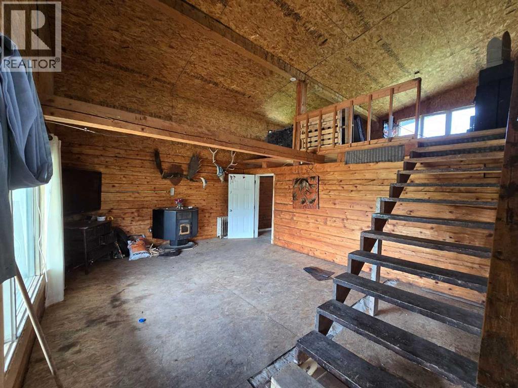 245012 Highway 737 Property Photo 14