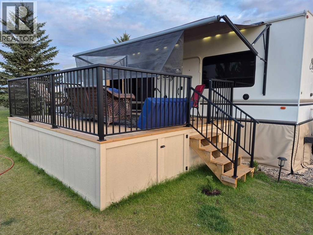 18 King Fisher Lane Property Photo 4