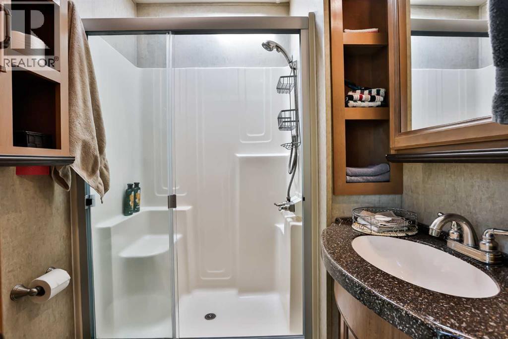 18 King Fisher Lane Property Photo 10