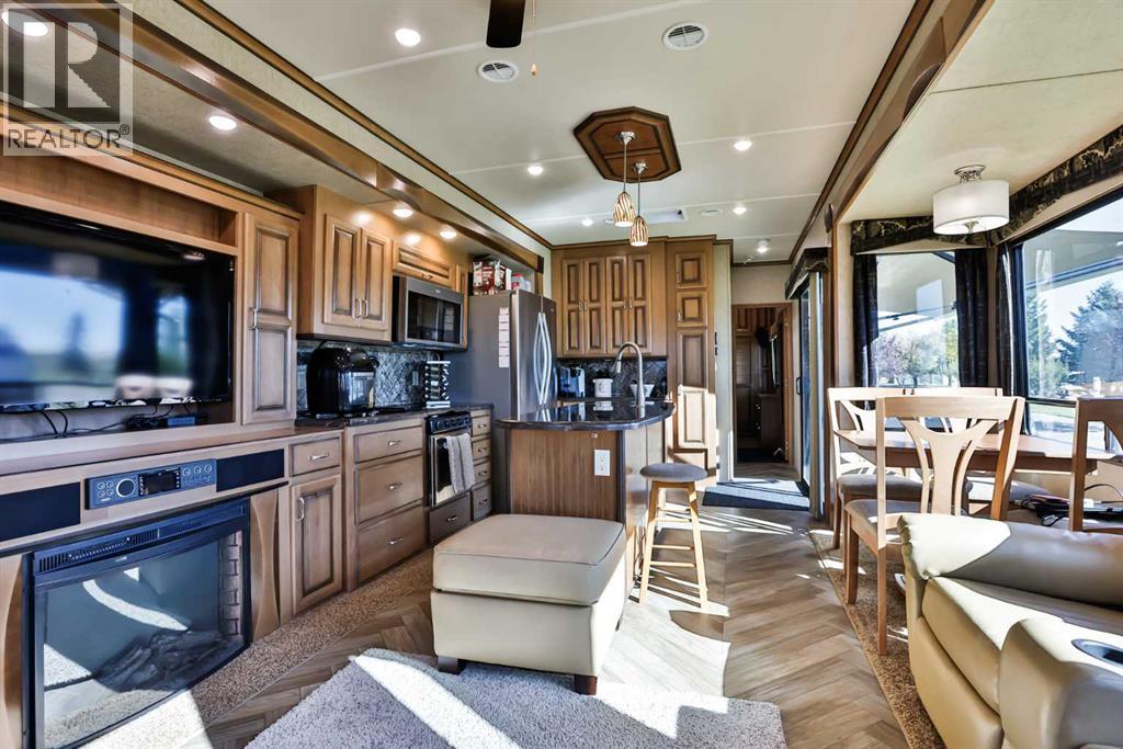 18 King Fisher Lane Property Photo 13