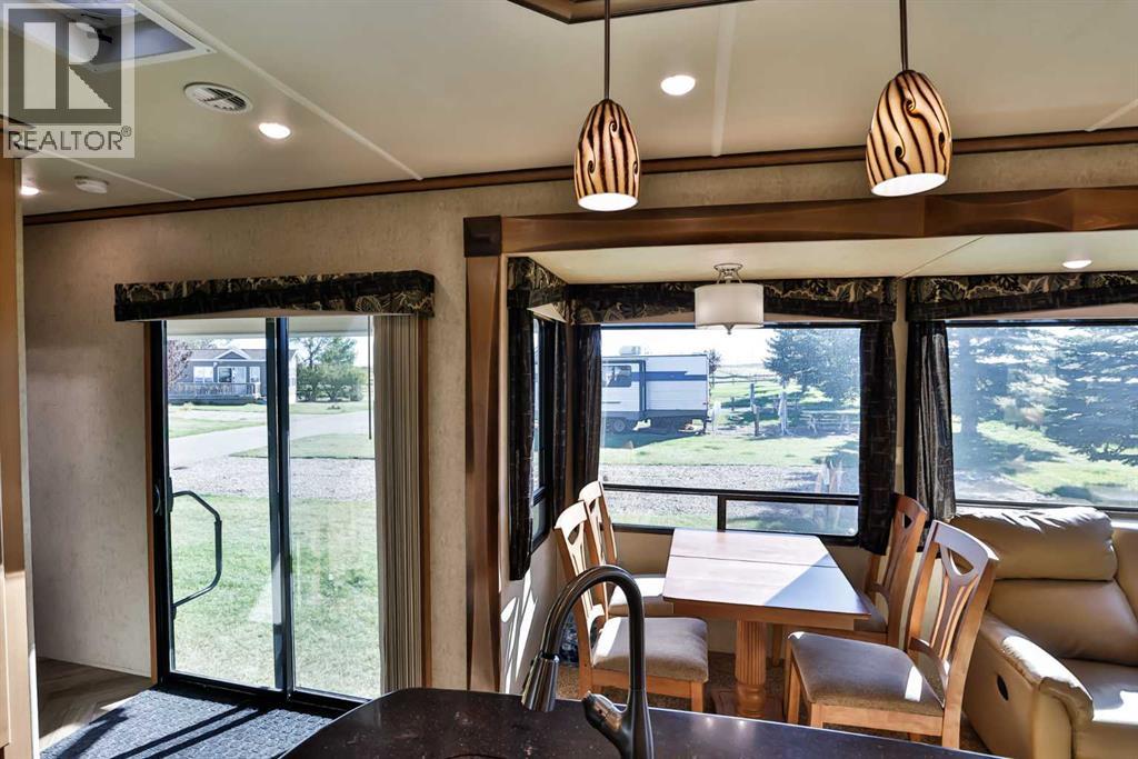18 King Fisher Lane Property Photo 16