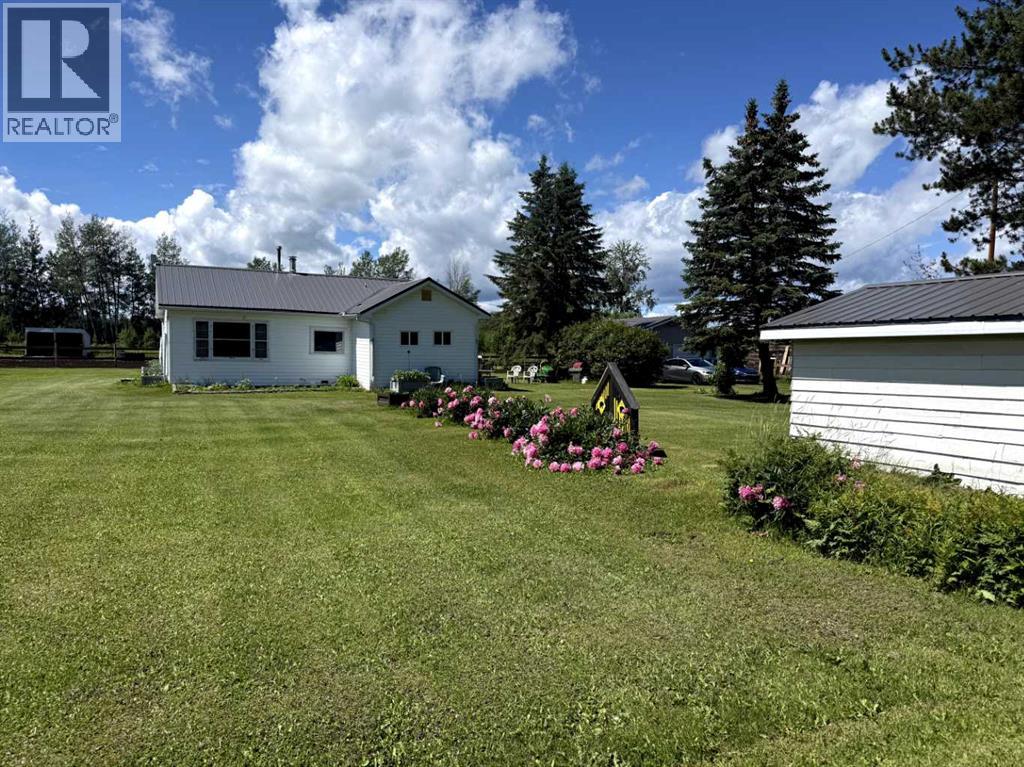 10014b 2 Highway Property Photo 1