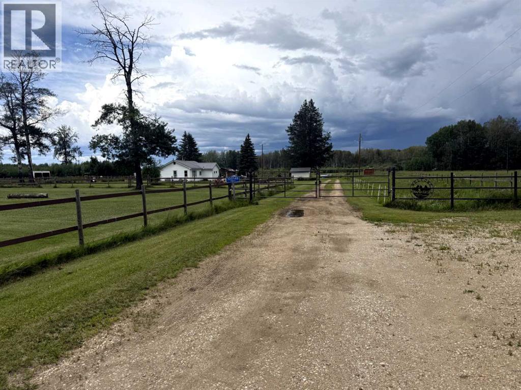 10014b 2 Highway Property Photo 3