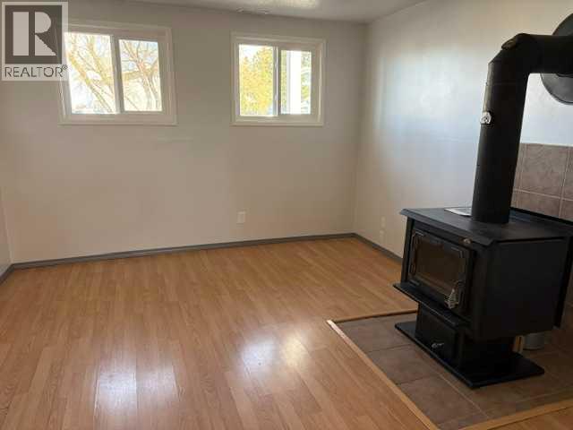 4418 54 Avenue Property Photo 28