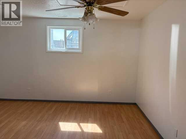4418 54 Avenue Property Photo 31