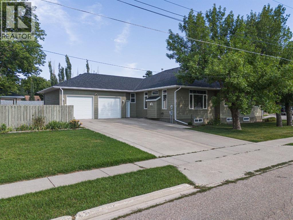 224 52 Avenue W Property Photo 49