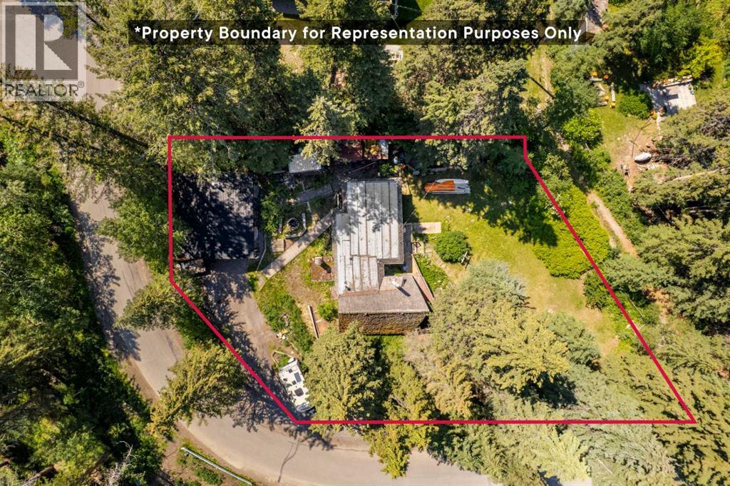 77 Grotto Road Property Photo 2