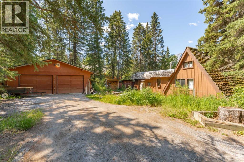 77 Grotto Road Property Photo 8