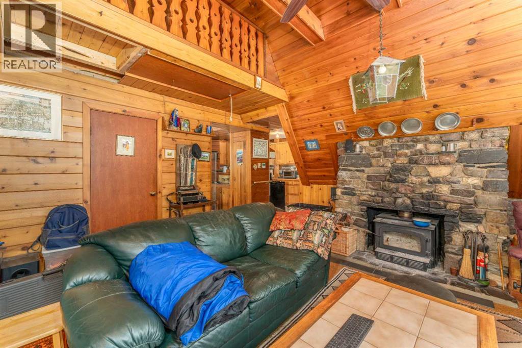 77 Grotto Road Property Photo 16