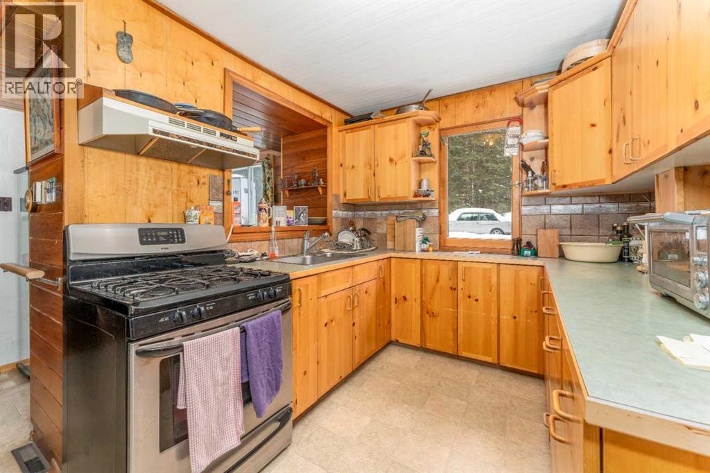 77 Grotto Road Property Photo 20