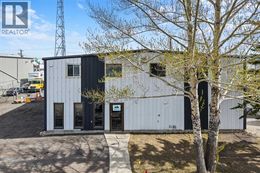 1020 Laut Avenue Property Photo 1