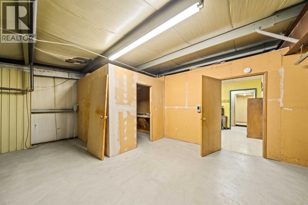 1020 Laut Avenue Property Photo 18