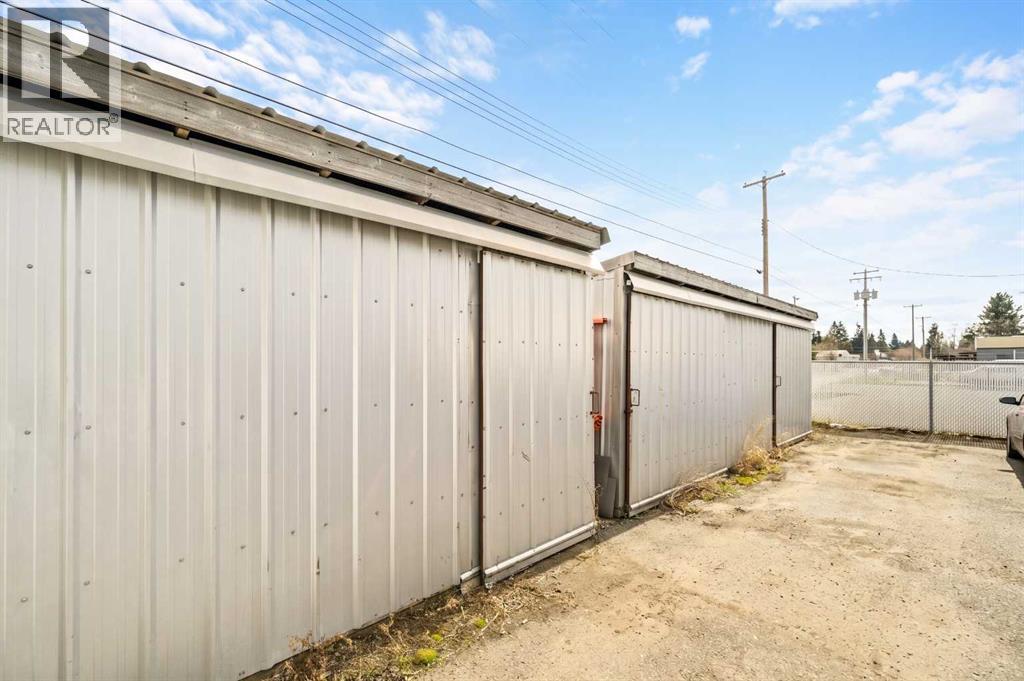 1020 Laut Avenue Property Photo 22