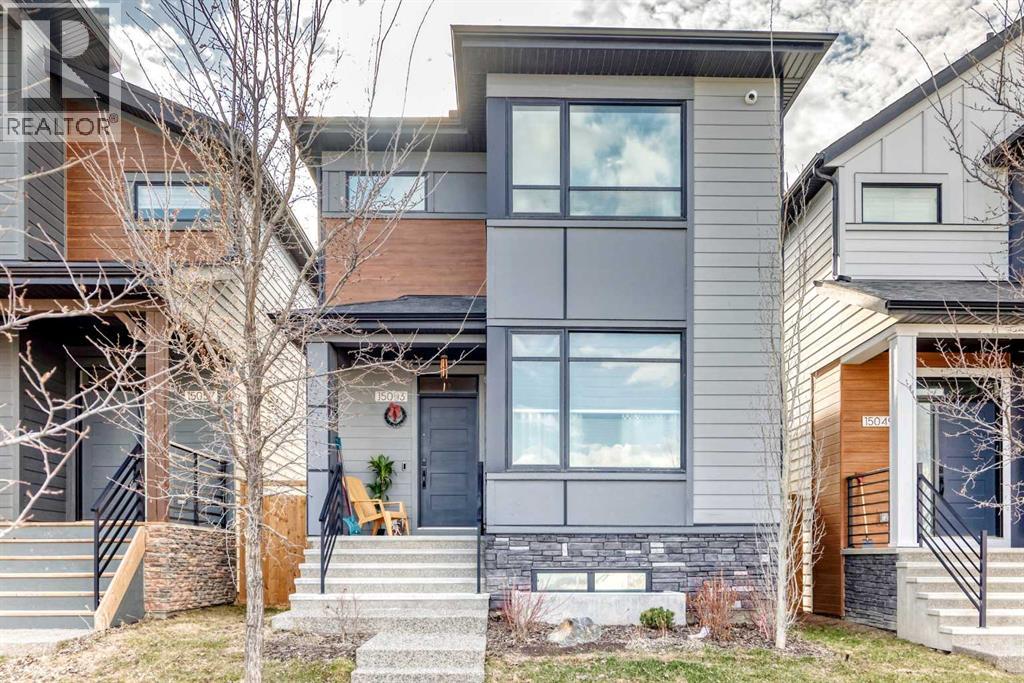 15053 37 Street Sw Property Photo 1