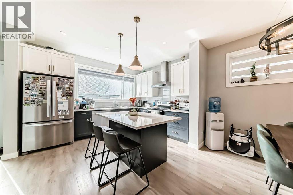 15053 37 Street Sw Property Photo 6