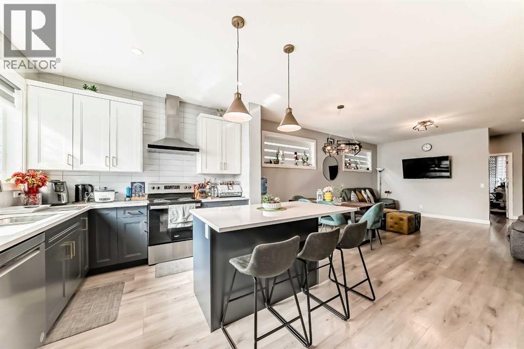 15053 37 Street Sw Property Photo 9