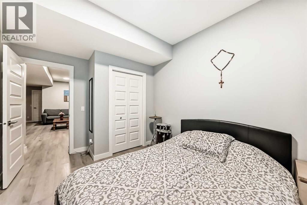 15053 37 Street Sw Property Photo 38
