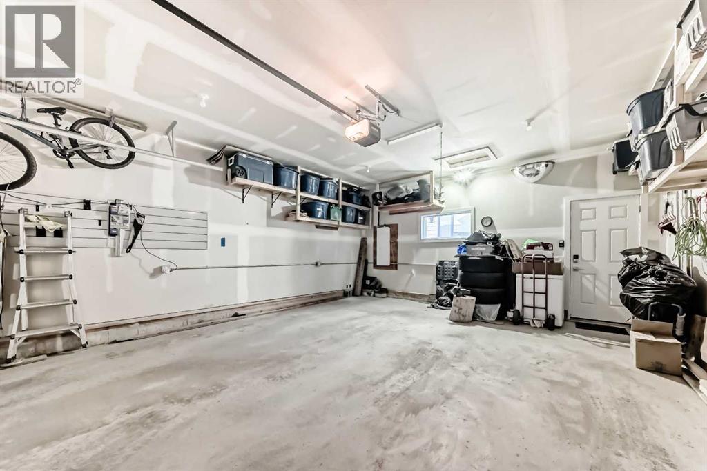 15053 37 Street Sw Property Photo 44