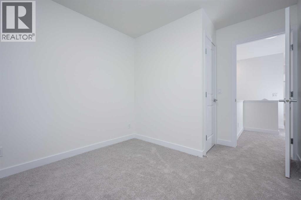 8535 19 Avenue Southeast Property Photo 27