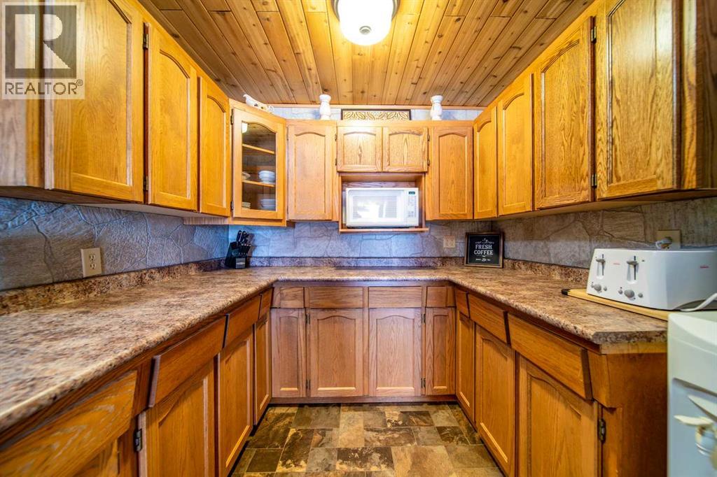 441005 Rr 51 Property Photo 6