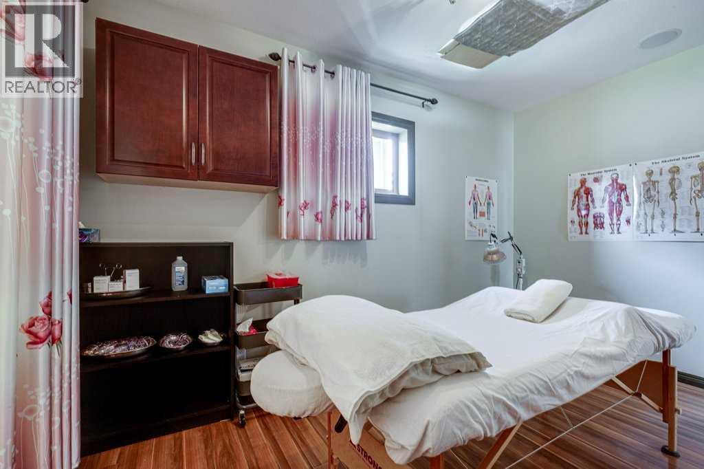 4606 48 Avenue Property Photo 13