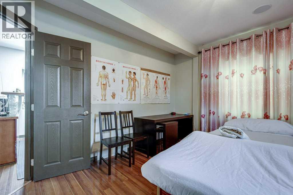 4606 48 Avenue Property Photo 15