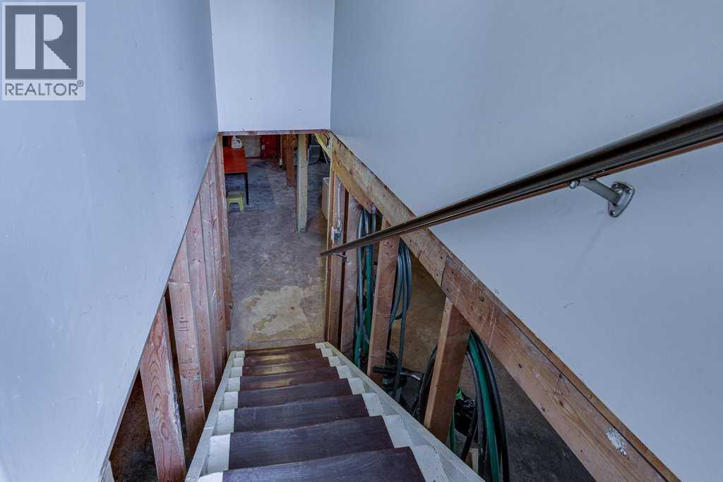 4606 48 Avenue Property Photo 25