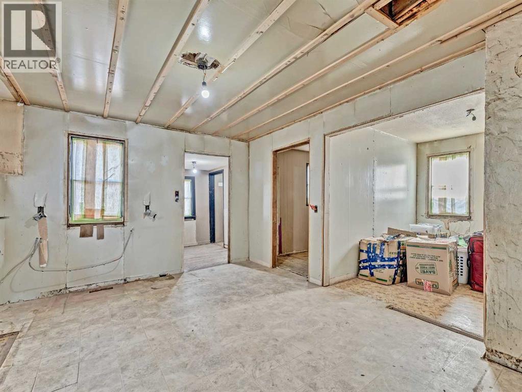 640 Pottery Street Se Property Photo 11