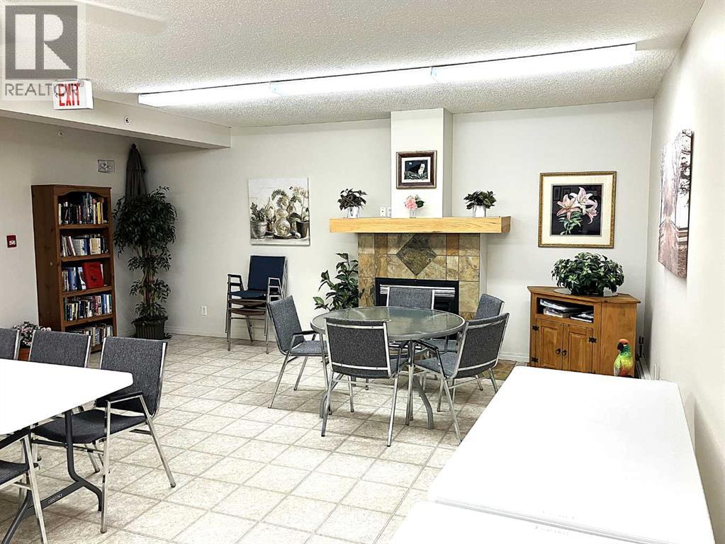 4834 52a Street Property Photo 21