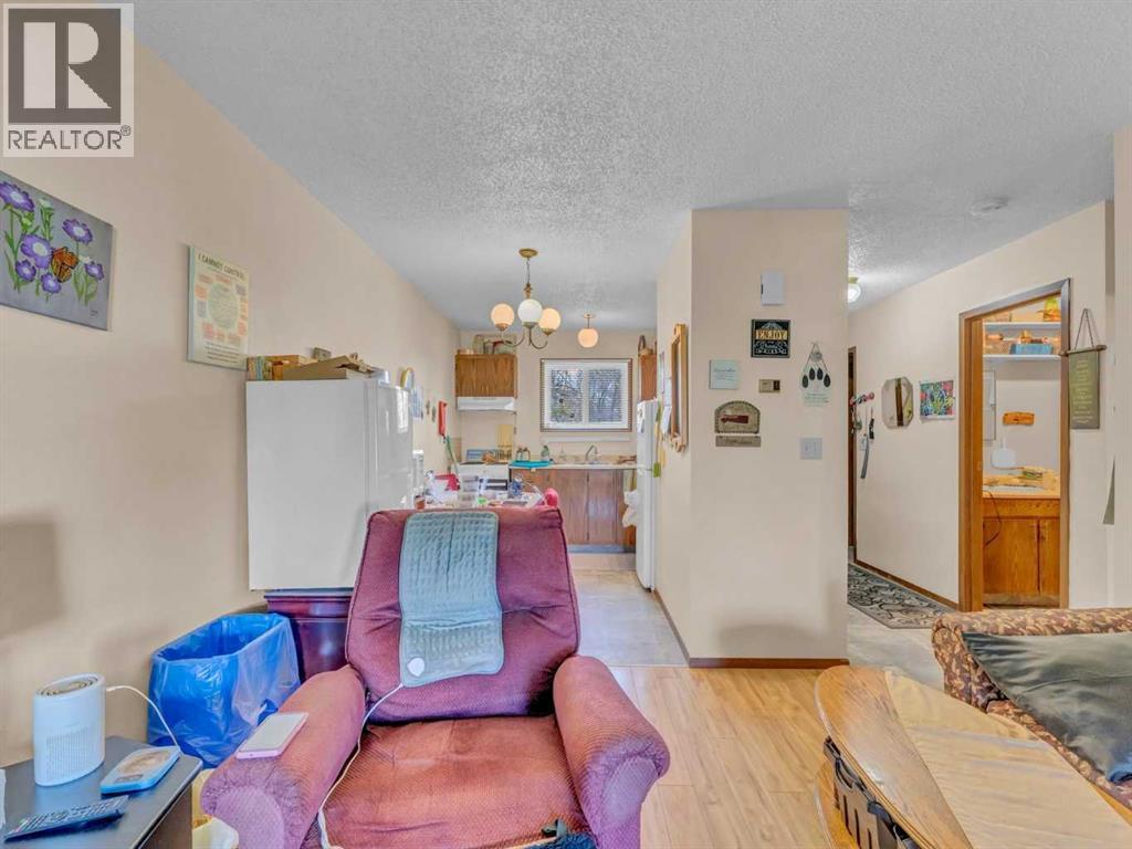 437 3 Avenue Property Photo 13
